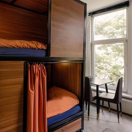 Recharge Hostel Rotterdam Phòng bức ảnh