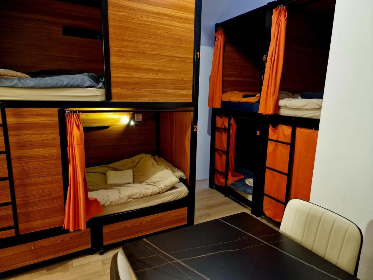 Recharge Hostel Rotterdam Ngoại thất bức ảnh
